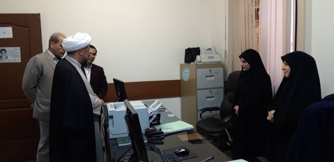 بازدید سر زده رییس کل دادگستری استان قزوین از دادگاه بخش شال و بخش اسفرورین