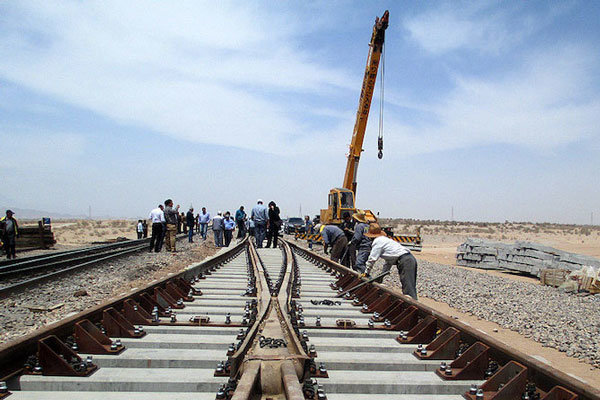 افتتاح طرح دوخطه کردن راه آهن قزوین- تهران به زودی
