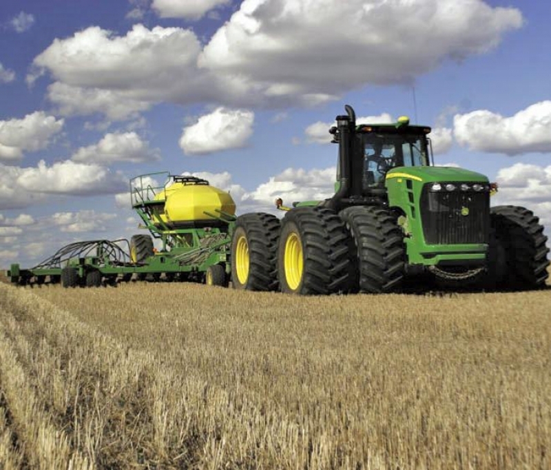 پلاک گذاری 4 هزار دستگاه ماشین آلات کشاورزی در قزوین