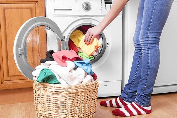 علت خشک نشدن البسه در لباسشویی چیست؟