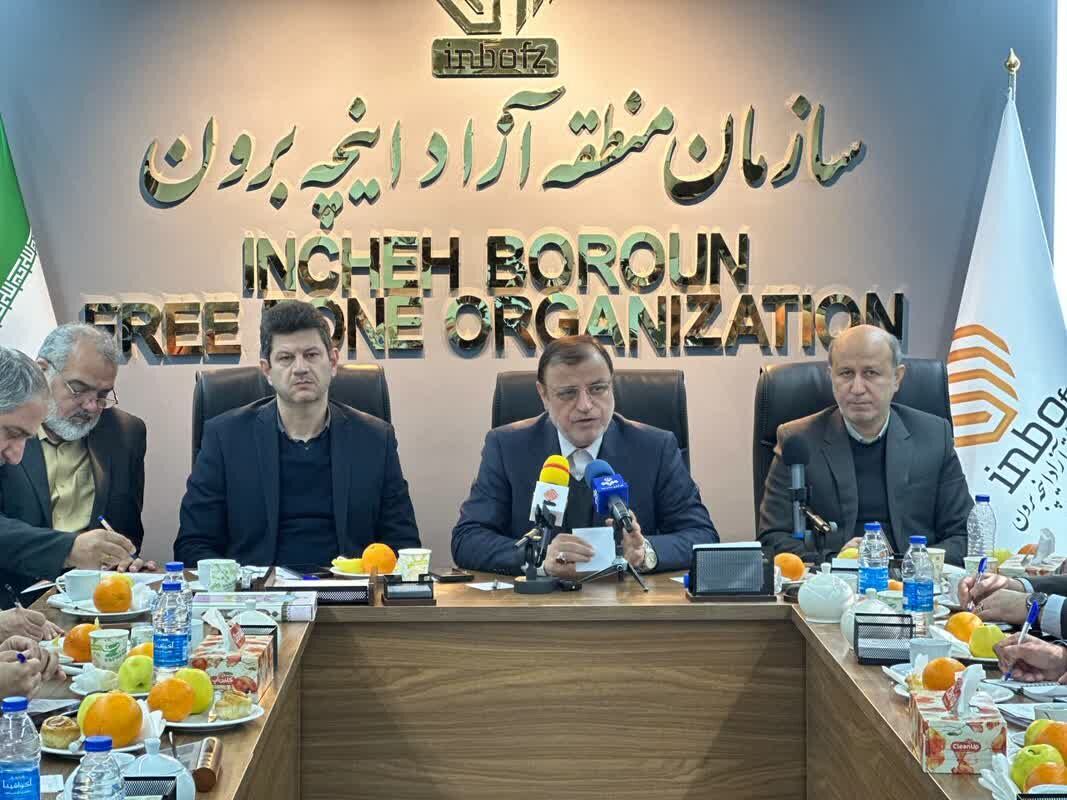 توسعه منطقه آزاد یک زبان واحد می خواهد/احیای تجارت چمدانی به طور جدی پیگیری می شود