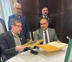 امضای تفاهم&zwnj;نامه همکاری بین دانشگاه ایلام و ۸ دانشگاه عراق