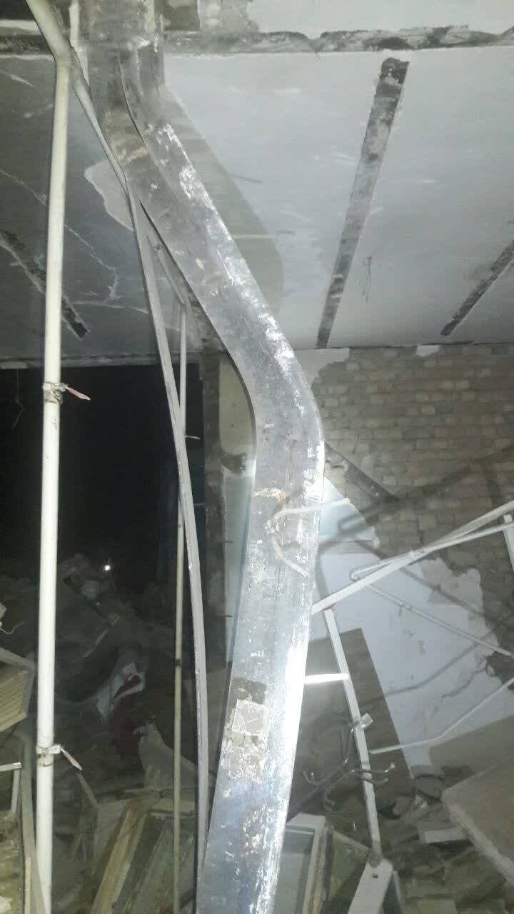 گزارش تصویری انفجار مهیب در حسینیه ارشاد همدان. گزارش تصویری انفجار مهیب در حسینیه ارشاد همدان.