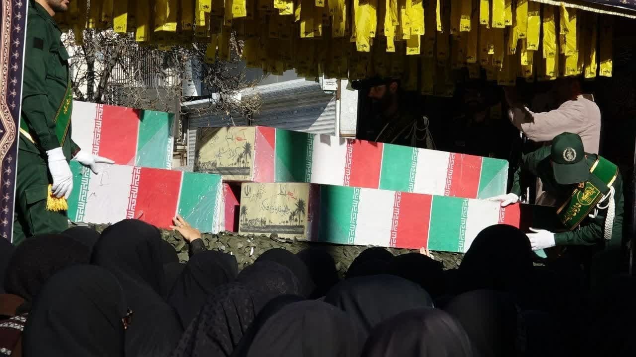 پیروی از شهدا و حفظ ارزشهای انقلاب، راهی به سوی ظهور امام زمان (عج) است