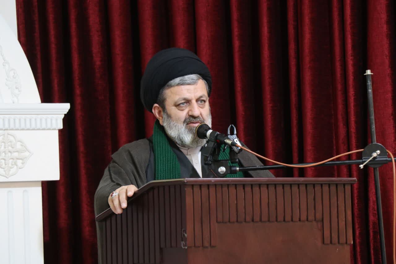 انسجام و پیوستگی رمز پیروزی در برابر دشمنان است