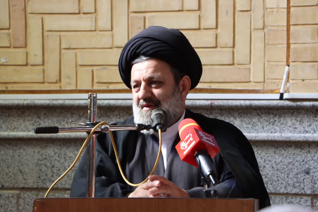 ترویج فرهنگ غربی، راهبرد دشمن برای بی‌تفاوت کردن مردم نسبت به ارزش‌هاست