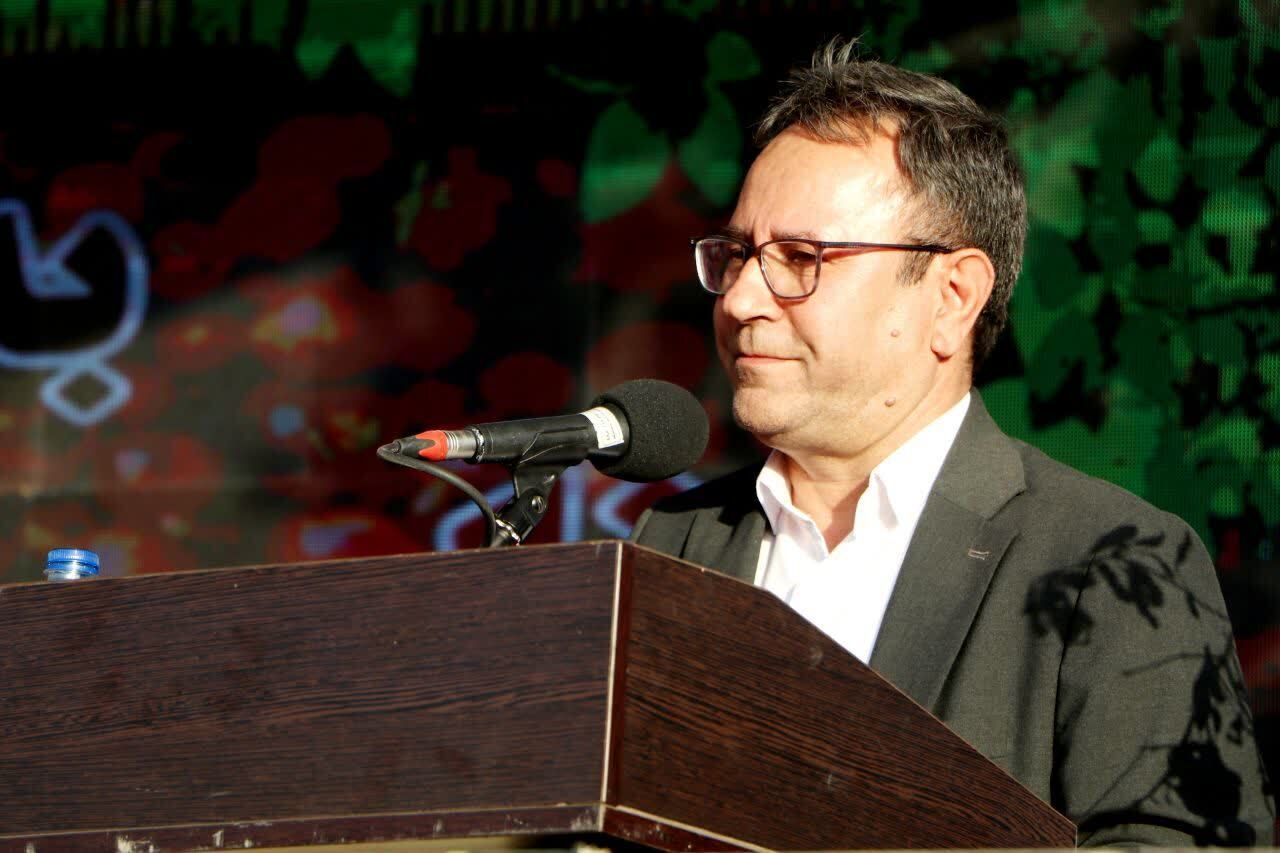 هیچ نگرانی بابت بازار لرستان نداریم / بازار تامین است هیچ نگرانی بابت بازار لرستان نداریم / بازار تامین است