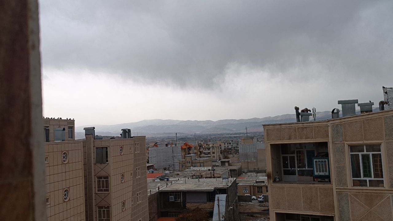 گشایش از آسمان و شکست نسبی خشکسالی/ خواب زمستانی بیژن و تجربه تلخ برقی با اولین بارش + فیلم گشایش از آسمان و شکست نسبی خشکسالی/ خواب زمستانی بیژن و تجربه تلخ برقی با اولین بارش + فیلم