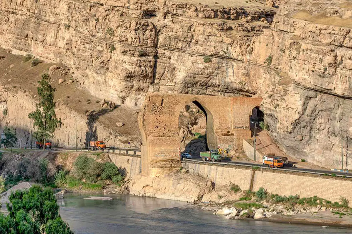 لرستان؛ استانی با پروژههای ناتمام لرستان؛ استانی با پروژههای ناتمام